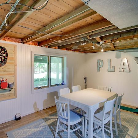 Updated Home With Deck 2 Mi To Sister Bay Beach! Exterior foto