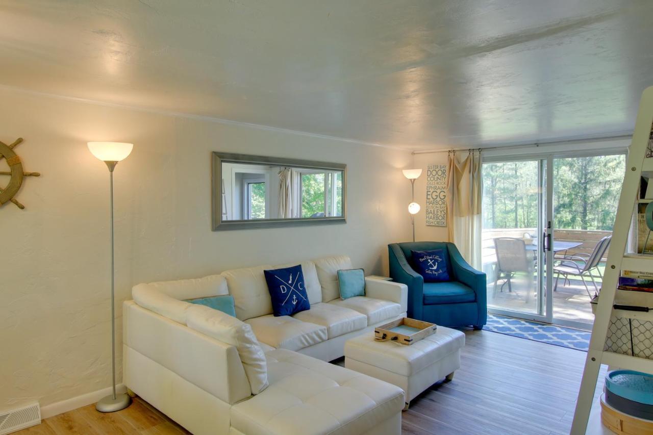 Updated Home With Deck 2 Mi To Sister Bay Beach! Exterior foto